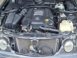 Mercedes E 320-6
