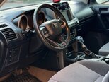 Toyota Land Cruiser Prado-13