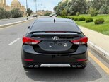 Hyundai Elantra-2