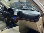 Hyundai Santa Fe-12