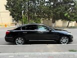 Hyundai Genesis-5