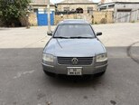 Volkswagen Passat-1