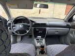 Volkswagen Passat-12