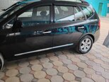 Kia Carens-7