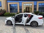 Hyundai Elantra-11