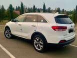 Kia Sorento-4