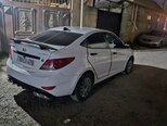 Hyundai Accent-6