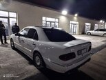 Mercedes E 280 4MATIC-4