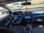 Kia Rio-7