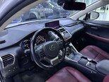Lexus NX 300h-9