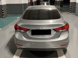 Hyundai Elantra-2