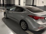 Hyundai Elantra-3
