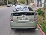 Toyota Prius-2