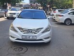 Hyundai Sonata-1