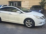 Hyundai Sonata-6