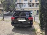 Toyota Sequoia-2