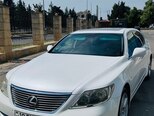 Lexus LS 460L-7