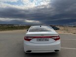 Hyundai Grandeur-9