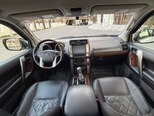 Toyota Land Cruiser Prado-7
