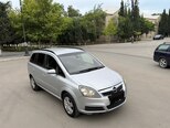 Opel Zafira-1