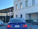 BMW 330-2