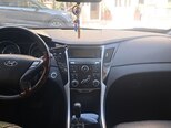 Hyundai Sonata-8
