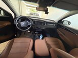 Kia Sorento-9