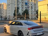Kia K5-7