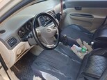 Hyundai Accent-4