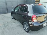Nissan March-6