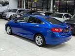 Chevrolet Cruze-12