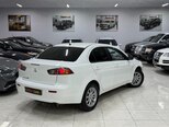 Mitsubishi Lancer-5