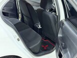 Mitsubishi Lancer-26