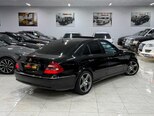 Mercedes E 240-5