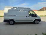 Ford Transit-9