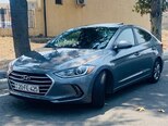 Hyundai Elantra-1