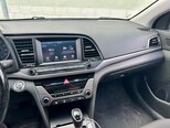 Hyundai Elantra-6