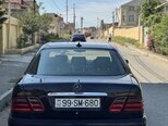 Mercedes E 280-4