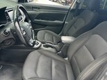 Hyundai Elantra-9