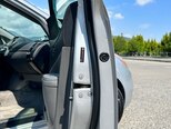 Toyota Prius-13