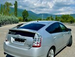 Toyota Prius-3