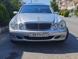 Mercedes E 240-1
