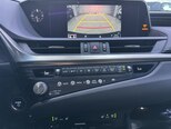 Lexus ES 300h-17