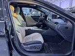 Lexus ES 300h-12