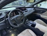 Lexus ES 300h-9
