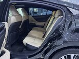 Lexus ES 300h-14