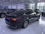 Lexus ES 300h-5