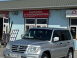 Mitsubishi Pajero io-3