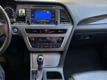 Hyundai Sonata-9