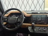 Land Rover Defender-12